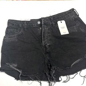 NWT Forever 21 Concert Short -Size 29